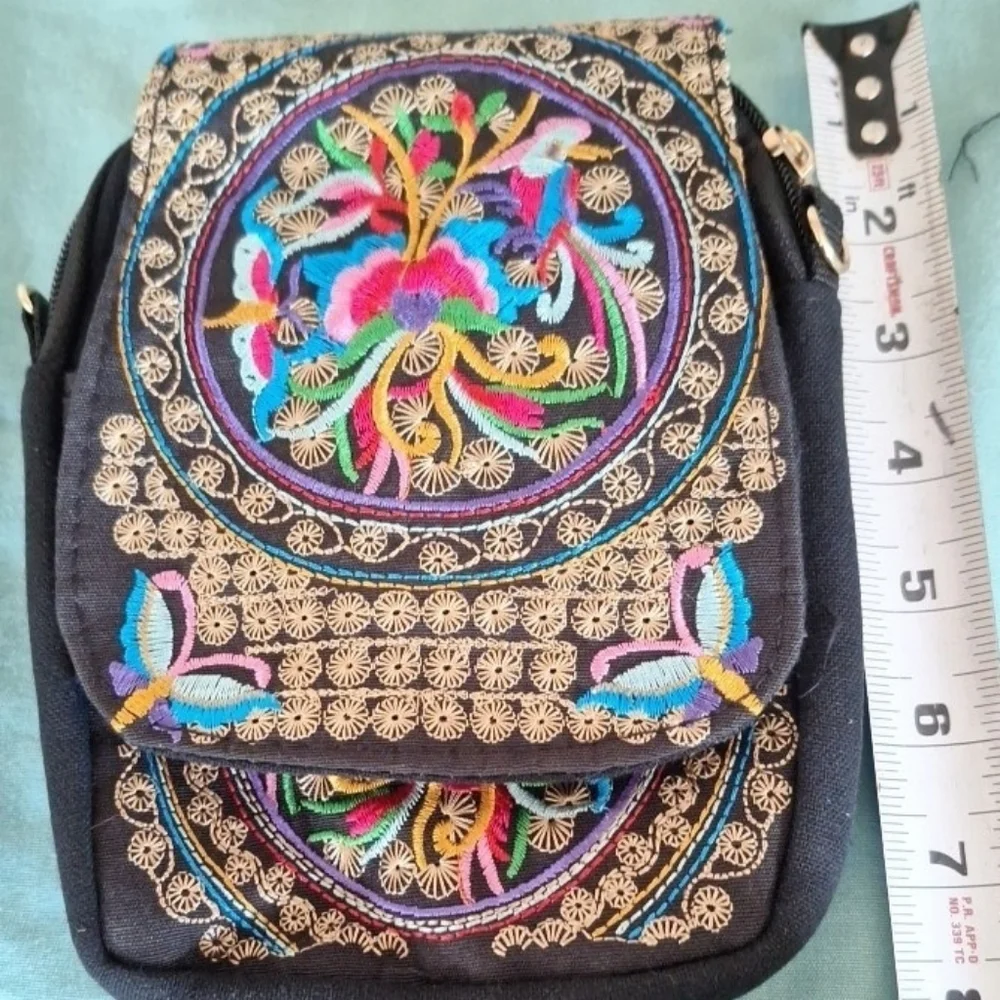 New Multicolor purses.  $17 each. - Picture 5 of 10